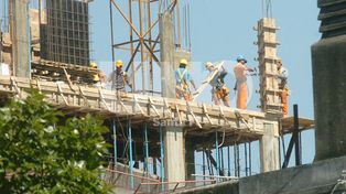 El Procrear alcanzaría para comprar el 50% de un inmueble