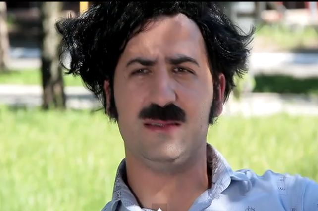 Escobero, el porrón del mal: una desopilante parodia