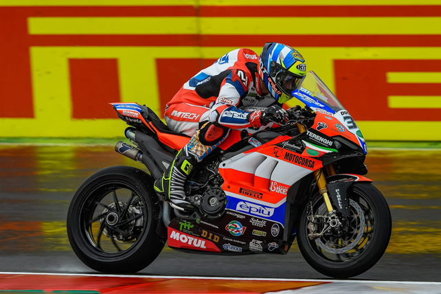 Superbike: Tati Mercado abandonó en Francia