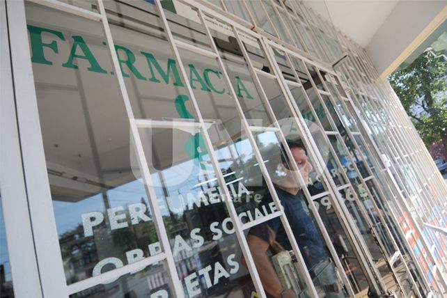 Farmacia asaltada: “Estaba muy tranquilo, sacó el arma y nos exigió la plata”