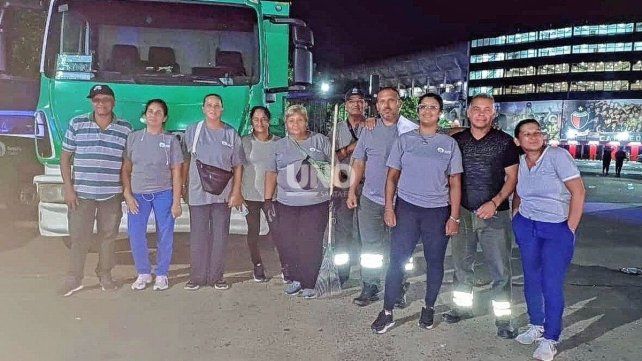 Recolectaron 970 kilos de basura en barrio Centenario y Sur tras el partido entre Colón y Temperley