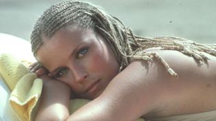 Bo Derek cautivó con su belleza en la pantalla grande. Fue un ícono en la década de los 80.&nbsp;