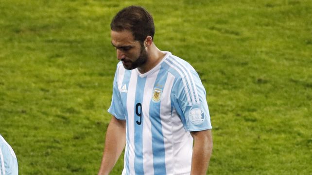 Higuaín quedó afuera de la lista que dio Sampaoli