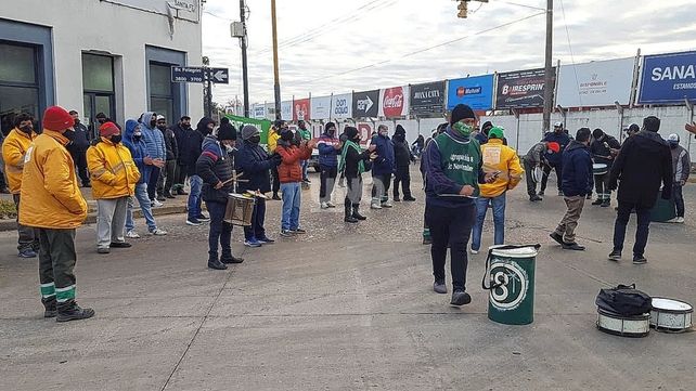 Protesta de un grupo de trabajadores municipales.&nbsp;