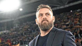 Roma cesanteó a Daniele De Rossi luego de un arranque con malos resultados en Serie A.