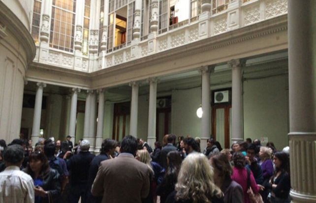 El Senado fue evacuado y se interrumpió el trabajo de varios legisladores.