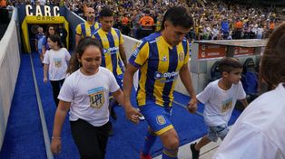 Ignacio Malcorra estuvo parado por una lesión pero volvió a full, justo para los octavos de final de Rosario Central.