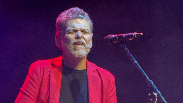 Alfredo Casero vuelve a Rosario junto a Fabio Alberti con la versión teatral de Cha Cha Cha: 8