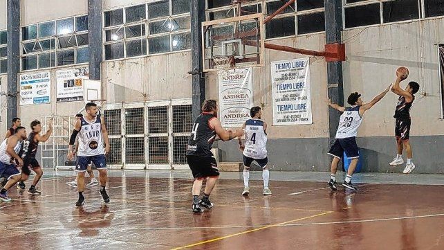 Kimberley y El Pozo extendieron sus invictos en el Promocional