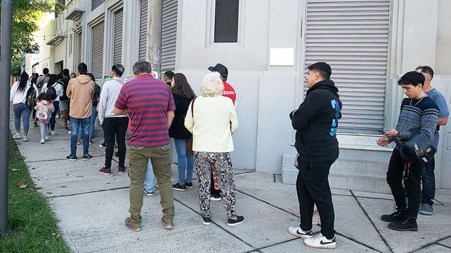Hay una marcada contracción del empleo asalariado privado en marzo de 2026
