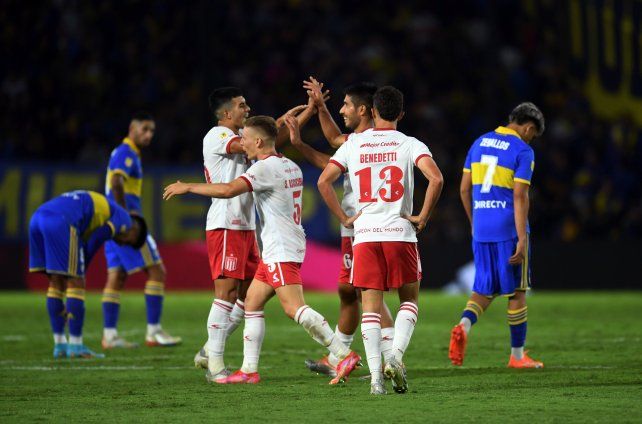 Boselli no lo gritó por su pasado en Boca pero sus compañeros de Estudiantes sí. Otra decepción xeneize