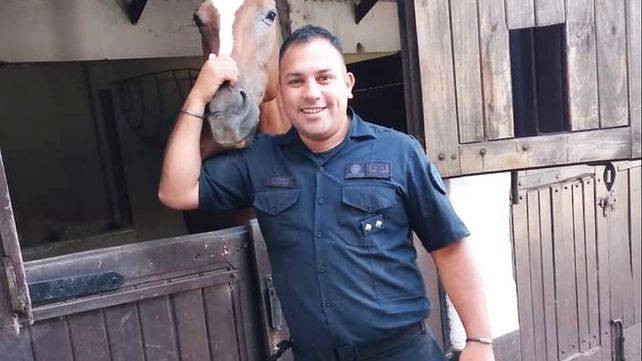 Juan Pablo Roldán, el policía asesinado, era de Victoria