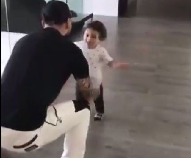 El tierno video de Mateo que corre a los brazos de su papá Messi