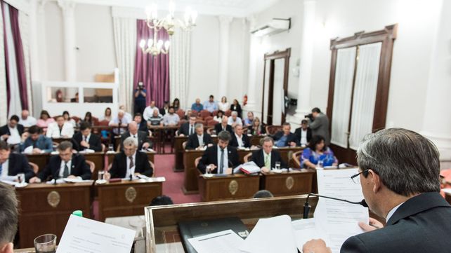 Acuerdo. La oposición y el oficialismo aprobaron el proyecto enviado por el Ejecutivo.