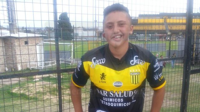 Sofía Molina, del fútbol libre a jugar en la primera de Almirante Brown en AFA