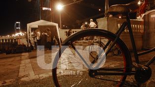 Filman un cortometraje en el Puente Colgante
