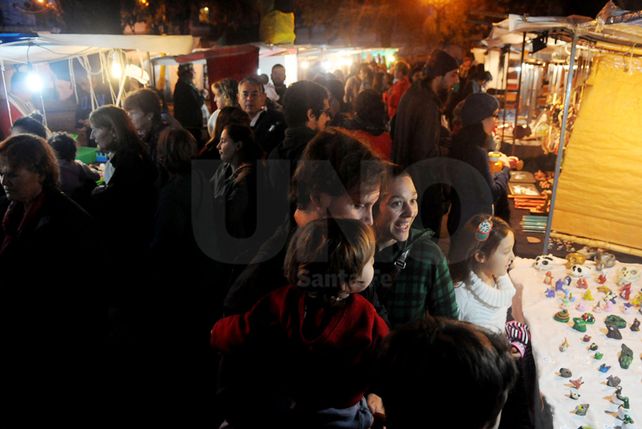 Éxito. Los pasillos de la feria estuvieron colmados de personas.