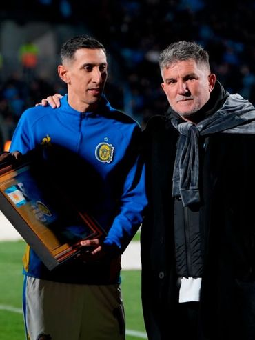 Homenaje a la selección y también otro muy sentido a Di María