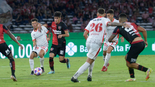 Brian Aguirre sobresalió en los minutos que le tocó jugar a partir de la gambeta y la decisión para atacar.&nbsp;