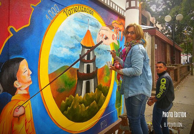 Una artista rosarina fue invitada a un congreso mundial de muralismo en México