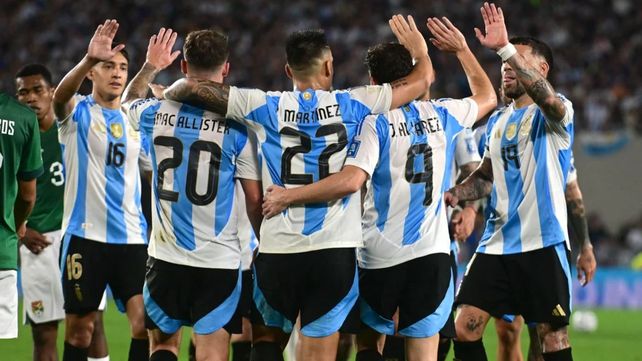 Todos juntos. La albiceleste sigue transitando el camino de los éxitos y buenos resultados.