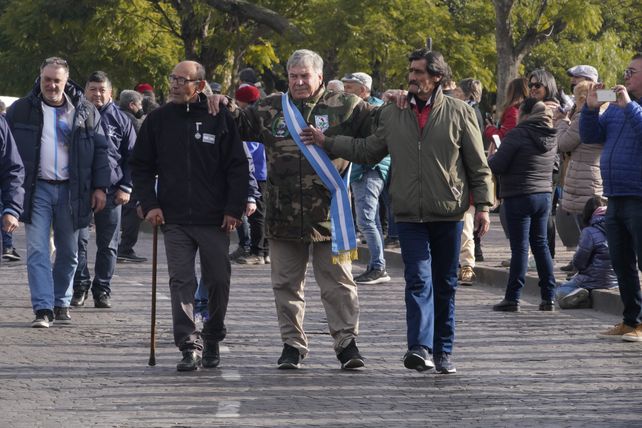 La emoción de quienes combatieron en Malvinas estuvo presente en Rosario.