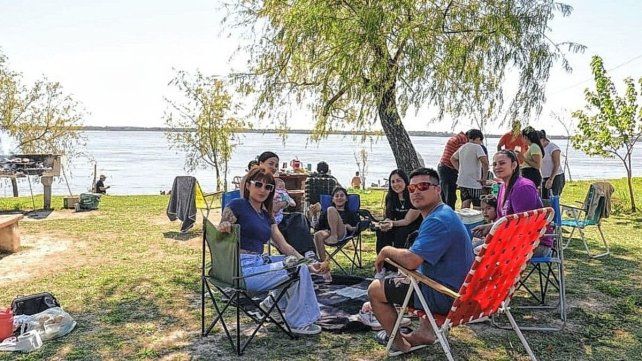 El camping de Villa Urquiza suele ser muy concurrido los fines de semana.