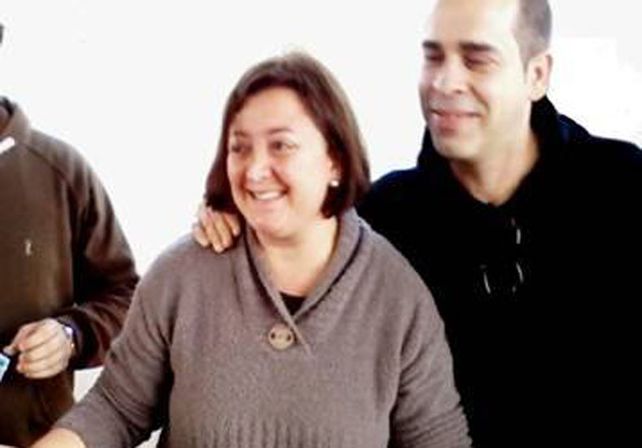 Ceremonias. Guallane participó en la construcción de las baldosas.