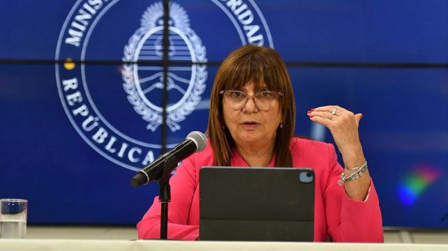 La ministra de Seguridad, Patricia Bullrich, aseguró que “se terminan los piquetes y vuelve el orden a la Argentina”.