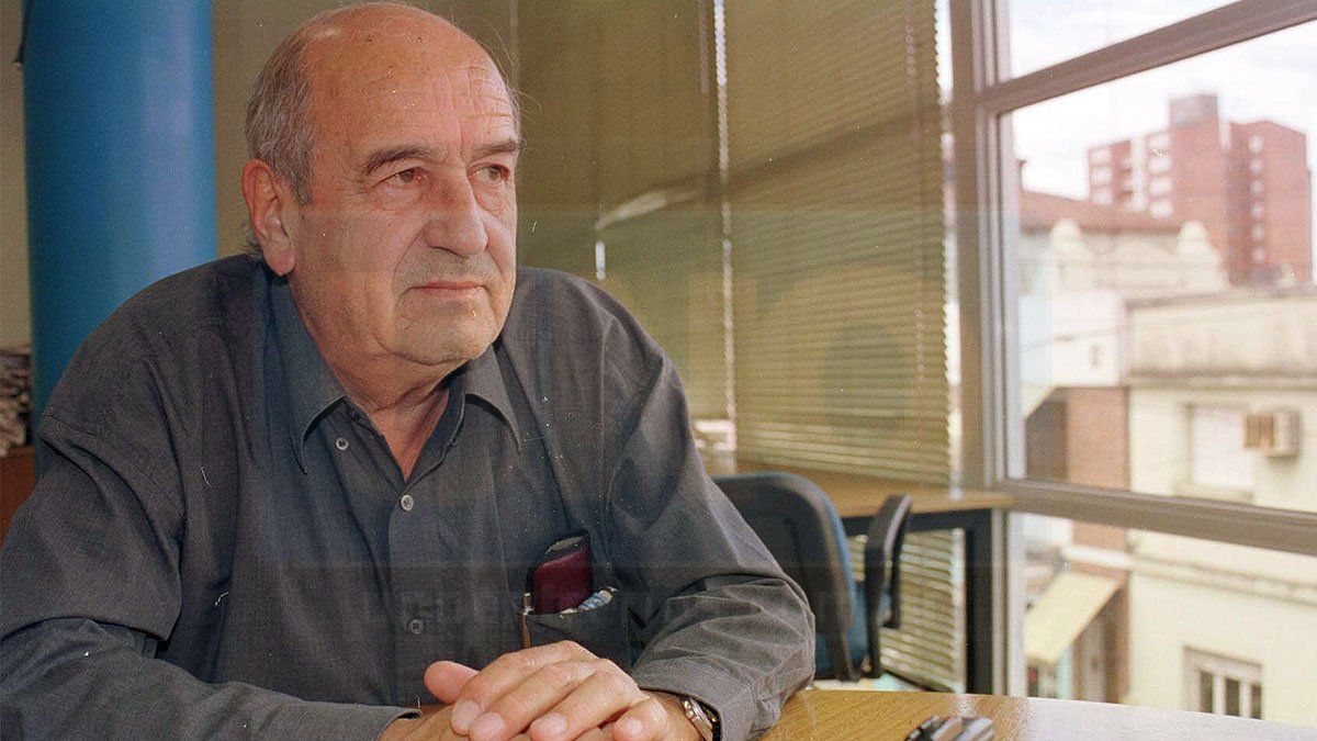 En el Día del Periodista la calle Mario Alarcón espera su cartel