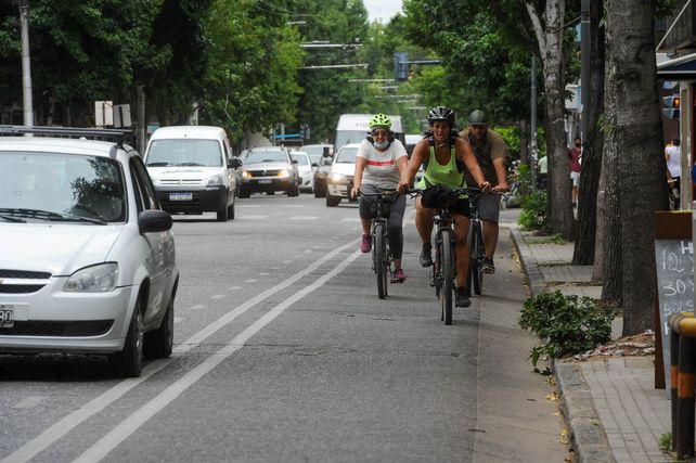 Rosario posee 205 kilómetros de bicisendas y algunas presentan deterioro.&nbsp;