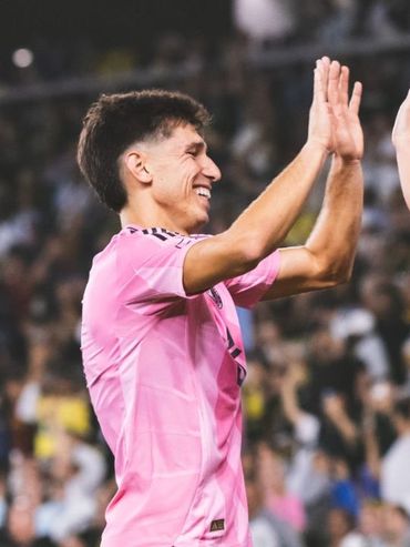 Messi clavó otro golazo de tiro libre y va por la conquista de un nuevo récord