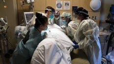 otras 103 personas murieron y 12.332 fueron diagnosticadas con coronavirus en el pais otras 103 personas murieron y 12.332 fueron diagnosticadas con coronavirus en el pais