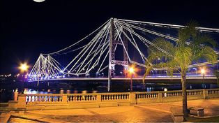 El Puente Colgante se suma a otros monumentos nacionales que tiene la ciudad. ¿Sabes cuáles son?