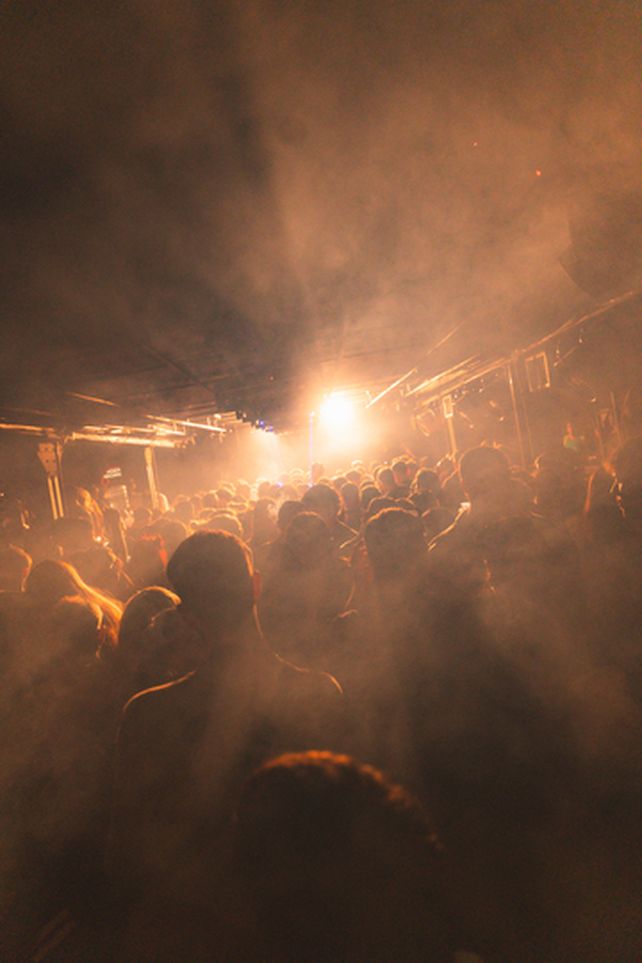 Das Leben presenta su calendario: ocho noches para marcar la temporada en Complejo Forest