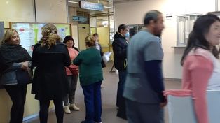 Trabajadores del San Martín reclaman pago del bono de $5.000