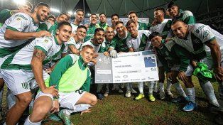 Banfield goleó a Argentino de Merlo y clasificó a los 16º de final de la Copa Argentina