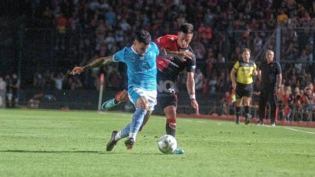 Colón, pendiente el duelo entre Defensores Unidos y Defensores de Belgrano Colón, pendiente el duelo entre Defensores Unidos y Defensores de Belgrano