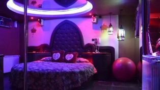 Permitirán ingresar hasta cuatro personas por habitación en los moteles