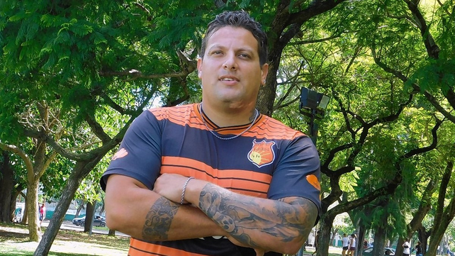 Diego Iván Lencina es el director técnico del plantel de Las Flores II que afrontará el ascenso en Liga Santafesina de Fútbol.