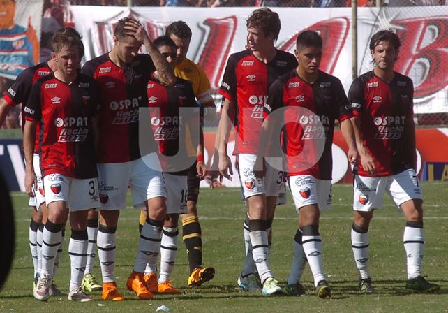Los jugadores y dirigentes fueron nuevamente amenazados después del partido contra Unión.