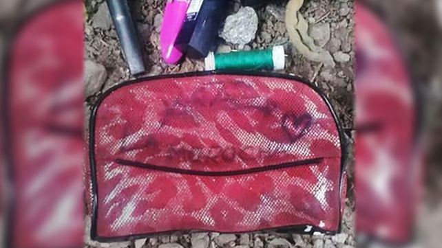 Encontraron una cartera con un papel escrito por Araceli