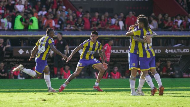 El festejo de los jugadores de Central