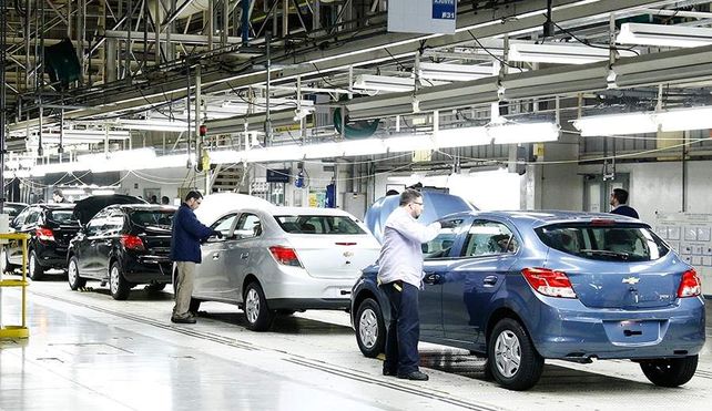 El gobierno anunció descuentos de hasta $90.000 para la compra de autos 0 km