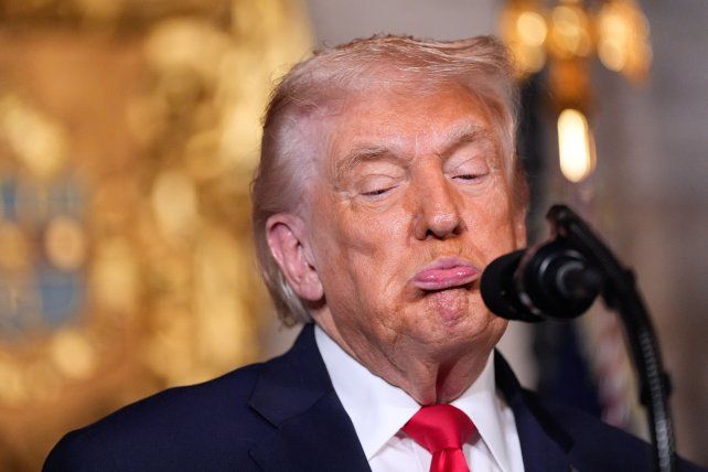 En los nuevos archivos del caso Epstein hay una denuncia contra Trump por violación