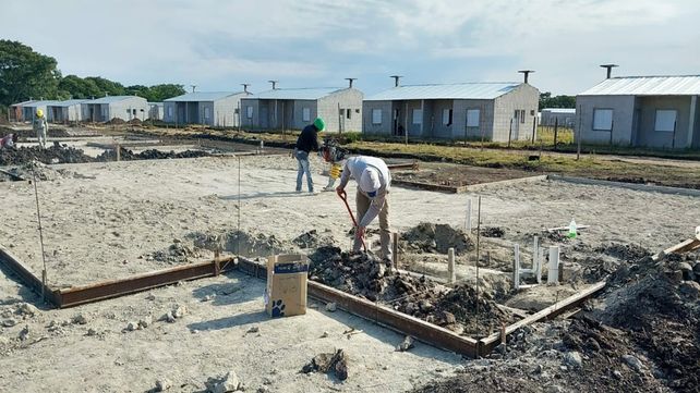 Comenzaron a construirse con fondos nacionales 60 viviendas en La Paz