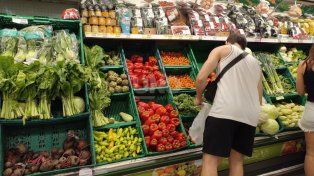 La inflación de alimentos se estabiliza en torno al 4% mensual: las verduras, lo que más aumentó