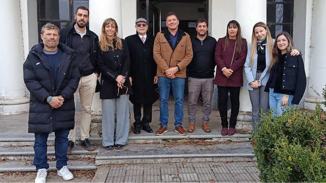 El intendente Raimundo junto a funcionarios