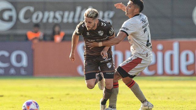 El minuto a minuto del duelo entre Platense y Colón