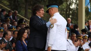 Milei volvió a mostrarse junto a Villarruel en una ceremonia de premiación de la Escuela de Cadetes de la Policía Federal.